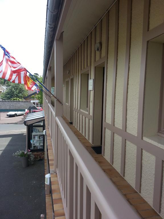 Hotel L'Ideal Le Mountbatten Arromanches-les-Bains Exterior foto